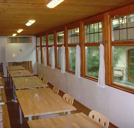 Ξενοδοχείο Hotel Zebrak 3*