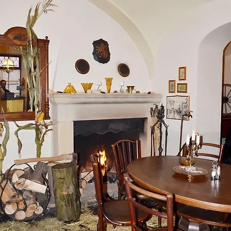 Ξενοδοχείο Hotel Zebrak Zebrak